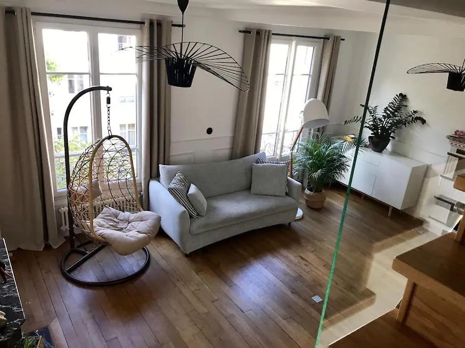 Beautifully Designed Homely Calm Parisian Duplex 0*, Parijs Frankrijk