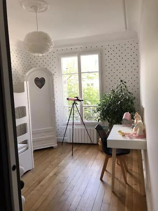 Beautifully Designed Homely Calm Parisian Duplex Appartement