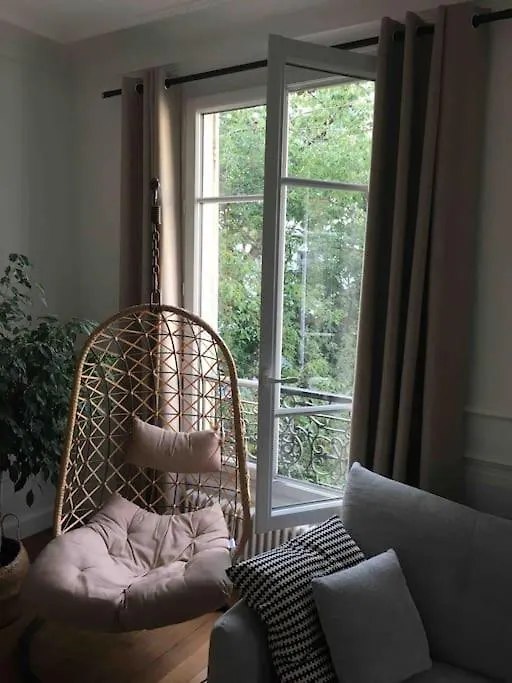Beautifully Designed Homely Calm Parisian Duplex Paris