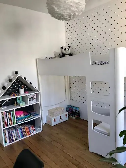 Beautifully Designed Homely Calm Parisian Duplex 0*, Paris France